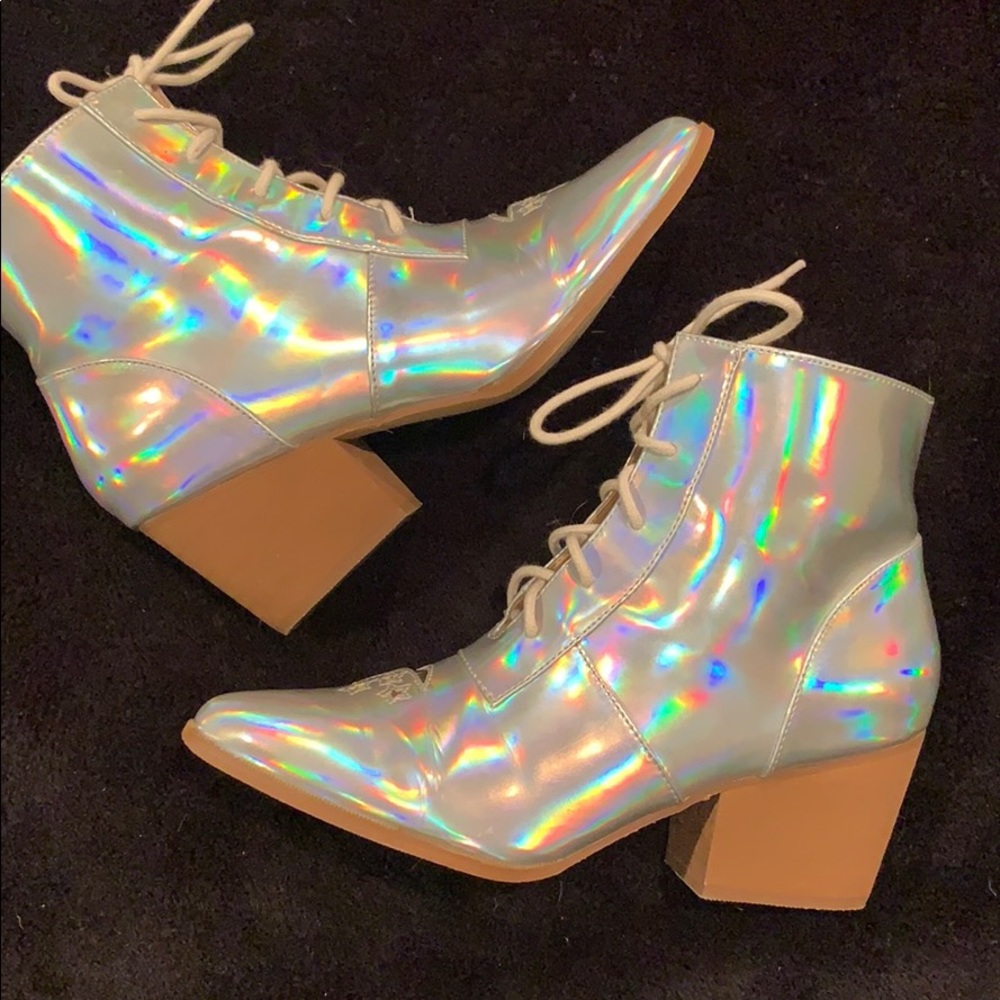 YRU Cosmic Aura Boots!💦